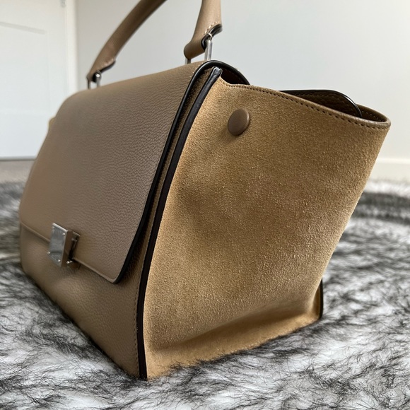 Celine Trapeze small bag in dune color - Picture 7 of 15